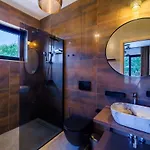 Villa Cataleya By Istrialux *