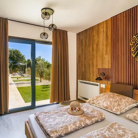 Villa Cataleya By Istrialux Smoljanci